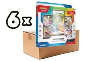 Pokémon TCG: First Partner Illustration Collection (Series 3) – Sealed Case (6 stk.) 🇬🇧
